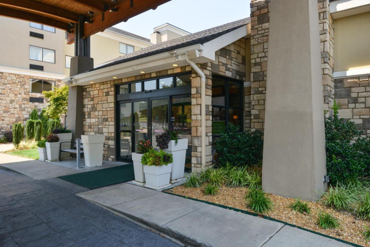 Holiday Inn Little Rock West - Chenal Pkwy, An Ihg Hotel Exterior photo