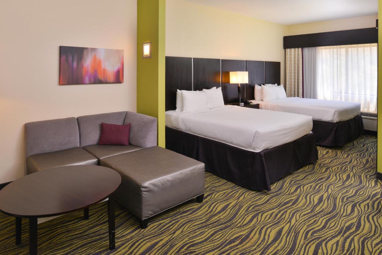 Holiday Inn Little Rock West - Chenal Pkwy, An Ihg Hotel Exterior photo